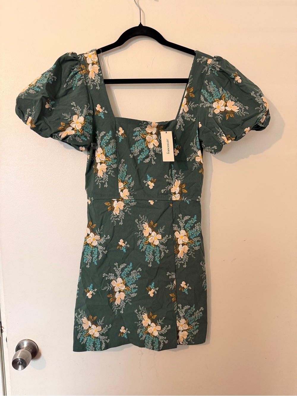 Francesca’s Trixxi‎ Floral Puff Sleeve Mini Dress in Emerald/Sage Green, Size M